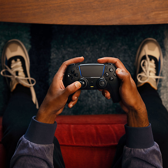 DualSense® Wireless Controller - Midnight Black - For PS5, PC, MAC & Mobile — product view 4